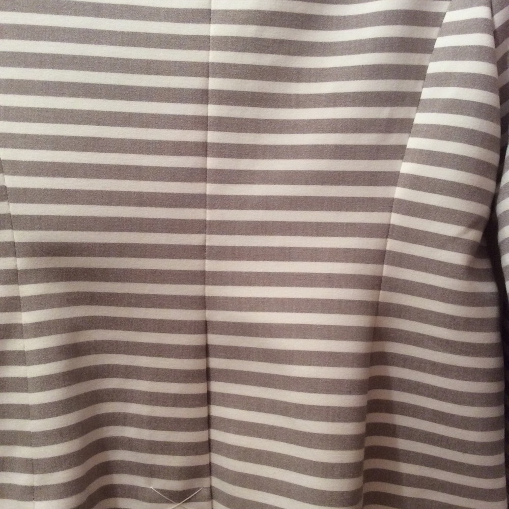 Jacket - Picture 4 of 4
